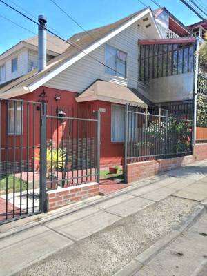 BELLA CASA EN QUILPUE LOS PINOS 4D 3B
